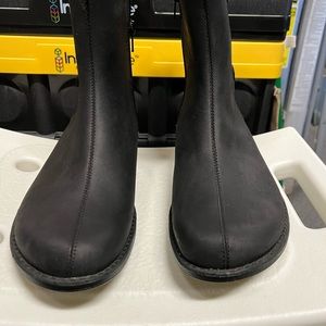 Elegant Black Women's Boots
